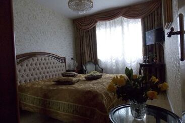 호텔 Weena House