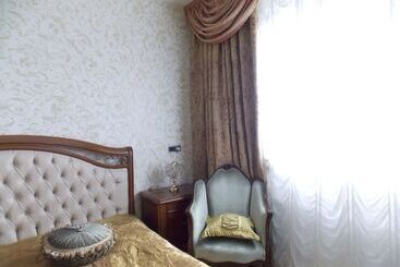 호텔 Weena House