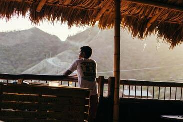 La Tortuga Hostel