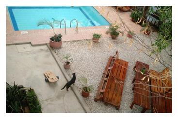 La Tortuga Hostel