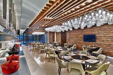 V Hotel Dubai, Curio Collection By Hilton