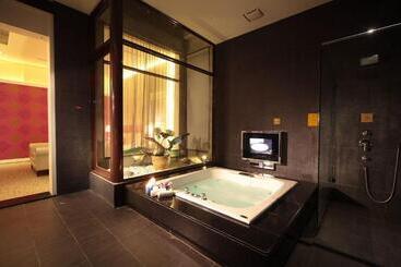 Wehome Motel