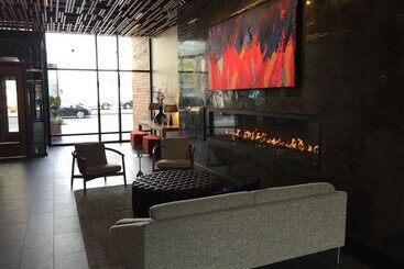 Apartments In Watermark Seaport By Lyx