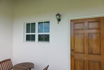 Caribbean Inn And Suites