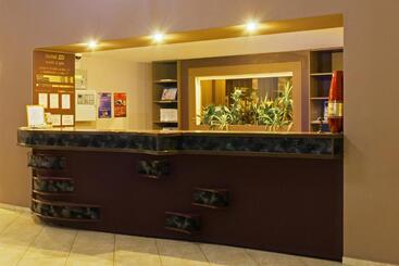هتل 2d Resort And Spa