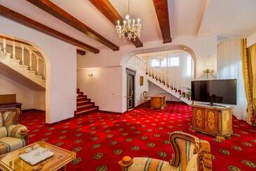 Aurelius Imparatul Romanilor Hotel & Spa