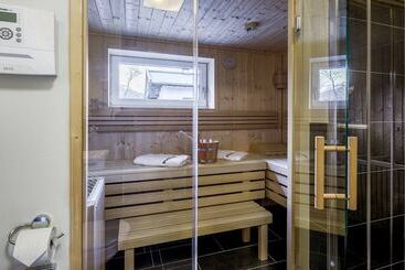 هتل Avenida Mountain Lodges Saalbach
