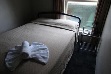호텔 Big Backpackers Hostel