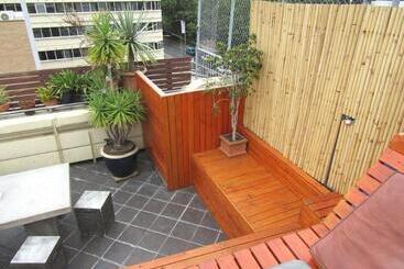 호텔 Big Backpackers Hostel