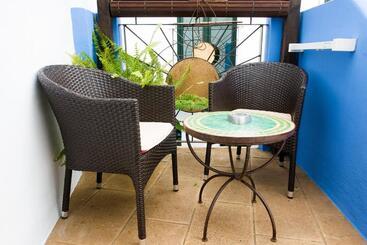 호텔 Hostal Casa Alborada