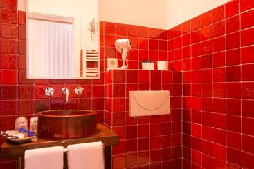 호텔 Hostal Casa Alborada