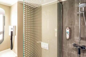 هتل Ibis Wroclaw Centrum