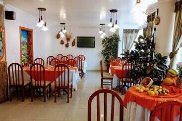 هتل El Indio Inn
