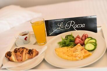 هتل La Rocca Boutique
