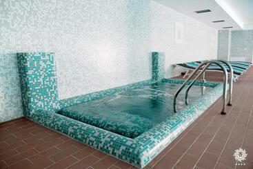 هتل Leon & Spa