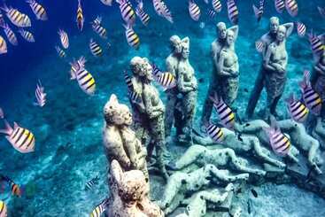 Отель Reddoorz At Ocean 2 Gili Trawangan
