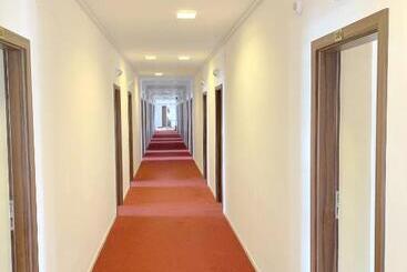 Tomis Hotel Neptun