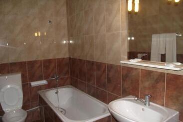 هتل Villa Carmelita