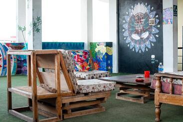 هاستل El Mural Backpackers
