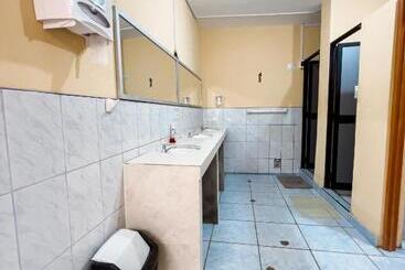 هاستل El Mural Backpackers