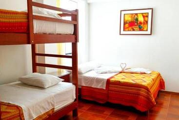 هاستل Hostal Silpay
