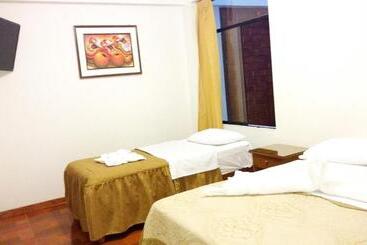 هاستل Hostal Silpay