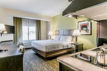 هتل Candlewood Suites Hartford Downtown By Ihg