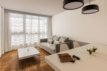 ホテル Esplendor By Wyndham Montevideo Punta Carretas