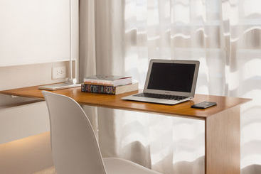 ホテル Esplendor By Wyndham Montevideo Punta Carretas