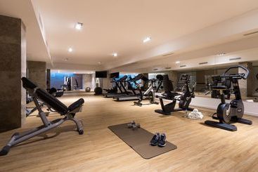 ホテル Esplendor By Wyndham Montevideo Punta Carretas