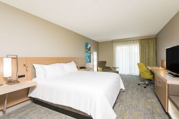 هتل Hilton Garden Inn Grand Rapids East