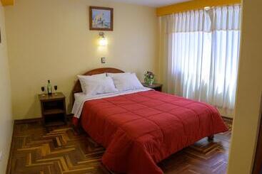هتل Hostel Sol Andina Inn