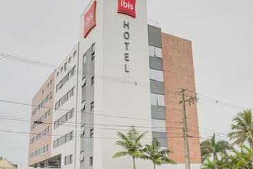هتل Ibis Paranagua