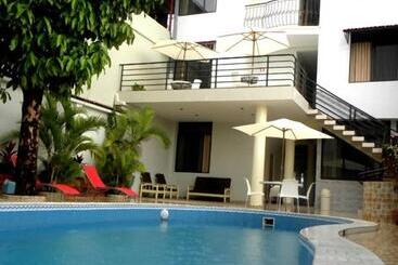 هتل Jose Antonios Inn
