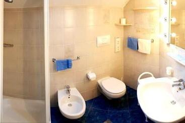 هتل Residence Majarai
