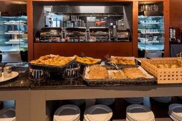 هتل Star Inn Lisbon Airport