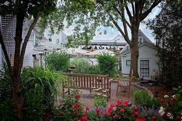 Hotel The Waterford Inn