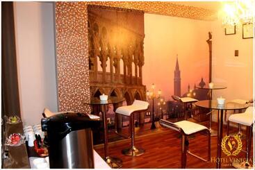 هتل Venecia