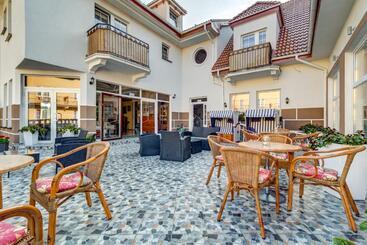 هتل Villa Melody