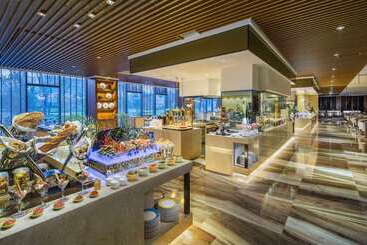 هتل Wyndham Grand Plaza Royale Kaidi