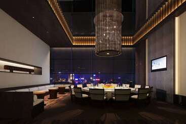 هتل Wyndham Grand Plaza Royale Kaidi