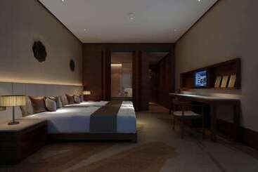 هتل Wyndham Grand Plaza Royale Kaidi