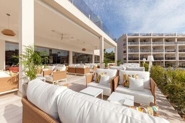 هتل Zafiro Palace Palmanova