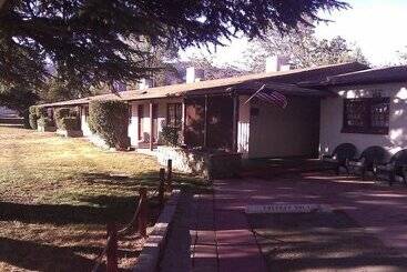 Ranch Motel