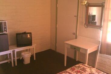 Ranch Motel