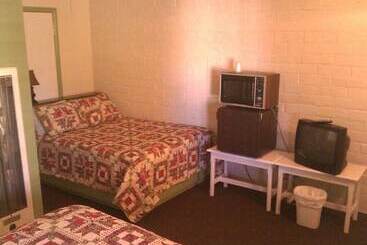 Ranch Motel