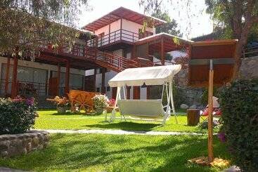 El Molino Hotel Y Restaurant