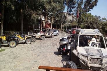 El Molino Hotel Y Restaurant