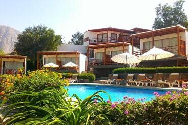 El Molino Hotel Y Restaurant