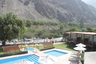 El Molino Hotel Y Restaurant